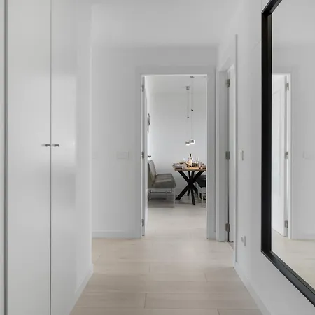 Vivi Homes - Santangelo Pool, Terrace & Sea View * Benalmadena