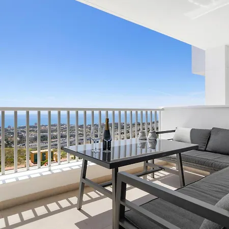 Vivi Homes - Santangelo Pool, Terrace & Sea View *